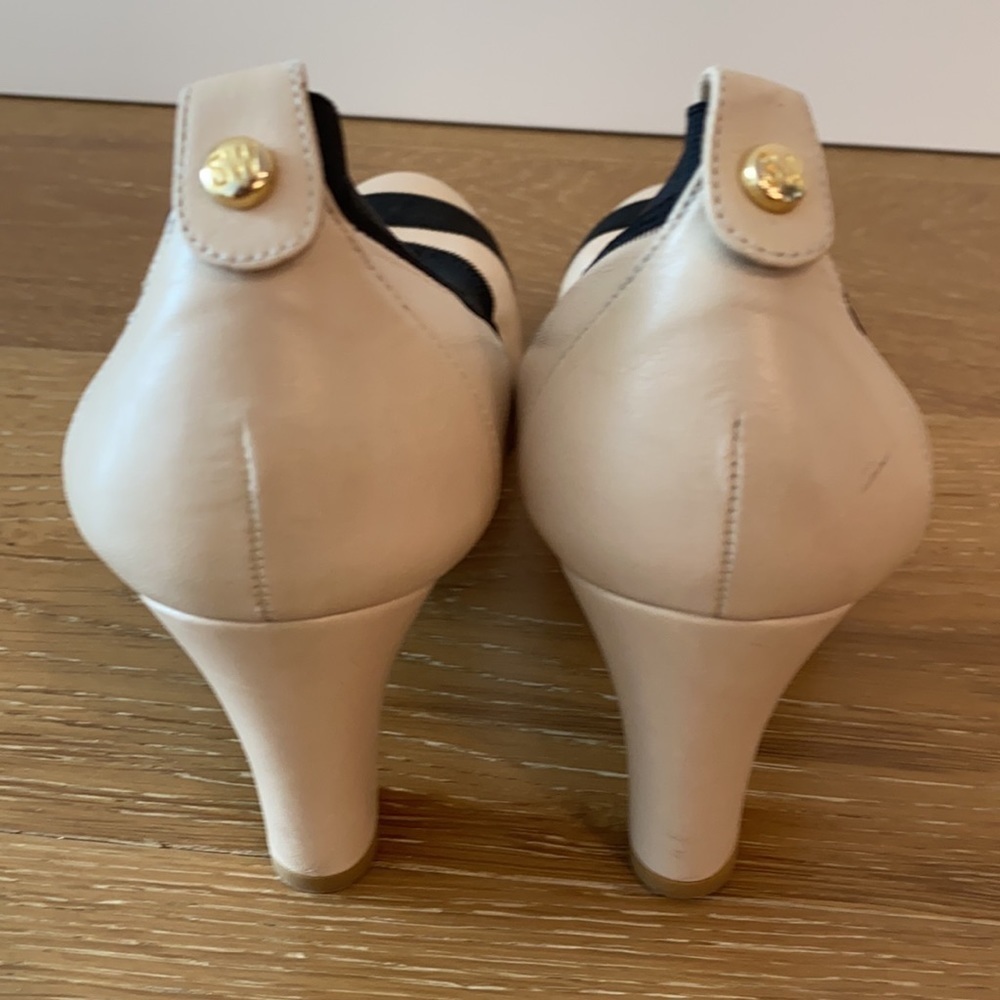 Stuart Weitzman Heels Size 7 - image 4